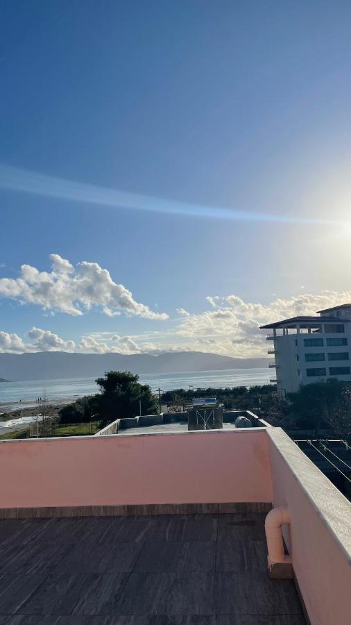 Vila Osmenaj Rent Room Or Apartment Vlorë Eksteriør bilde