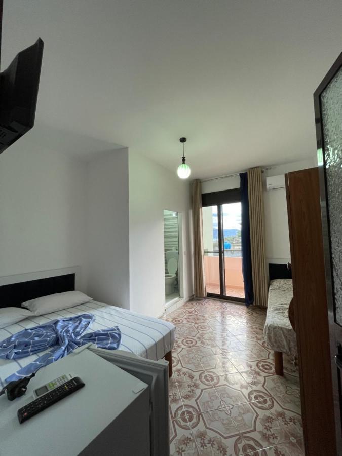 Vila Osmenaj Rent Room Or Apartment Vlorë Eksteriør bilde